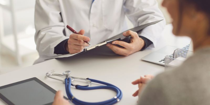 Clínica de Recuperação: O Que É, Como Funciona e Quando Procurar Ajuda O que é uma clínica de reabilitação?
